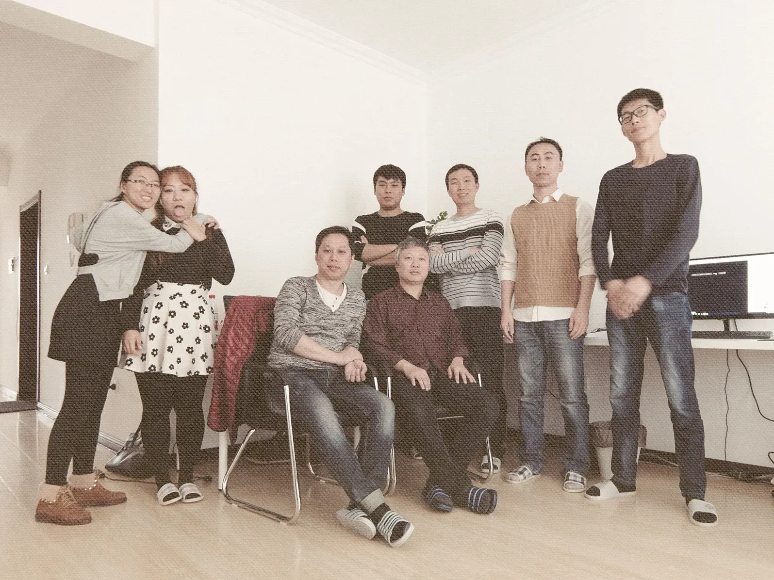 信商科技初创团队随拍照